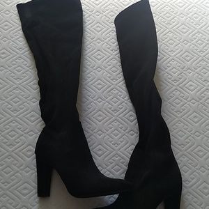NWOT Thigh high boots.